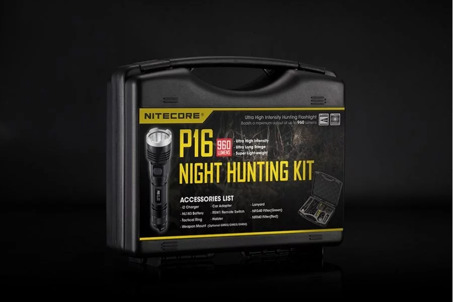 Zdjęcie produktu Zestaw myśliwski Hunting Kit Nitecore z latarką P16 (960 lumenów)