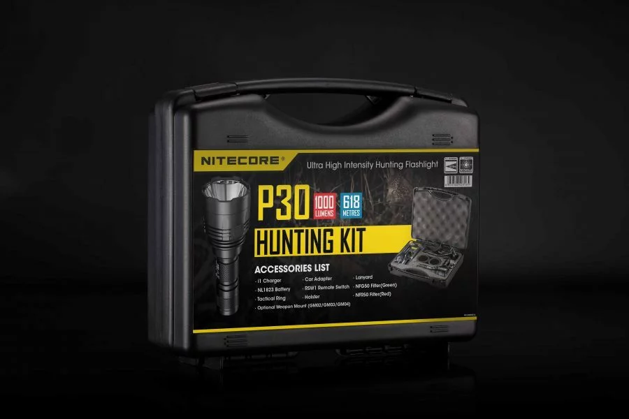 Zdjęcie produktu Zestaw myśliwski Nitecore Hunting Kit - latarka P30 (LAT/NITECORE P30 ZESTAW)