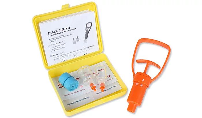 Zdjęcie produktu Zestaw Mil-Tec Snake Bite do neutralizacji skutków ukąszeń -16027500